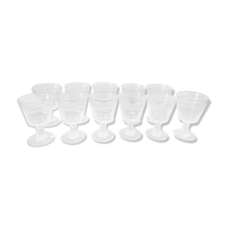 Lot of 11 cut and engraved foot glasses