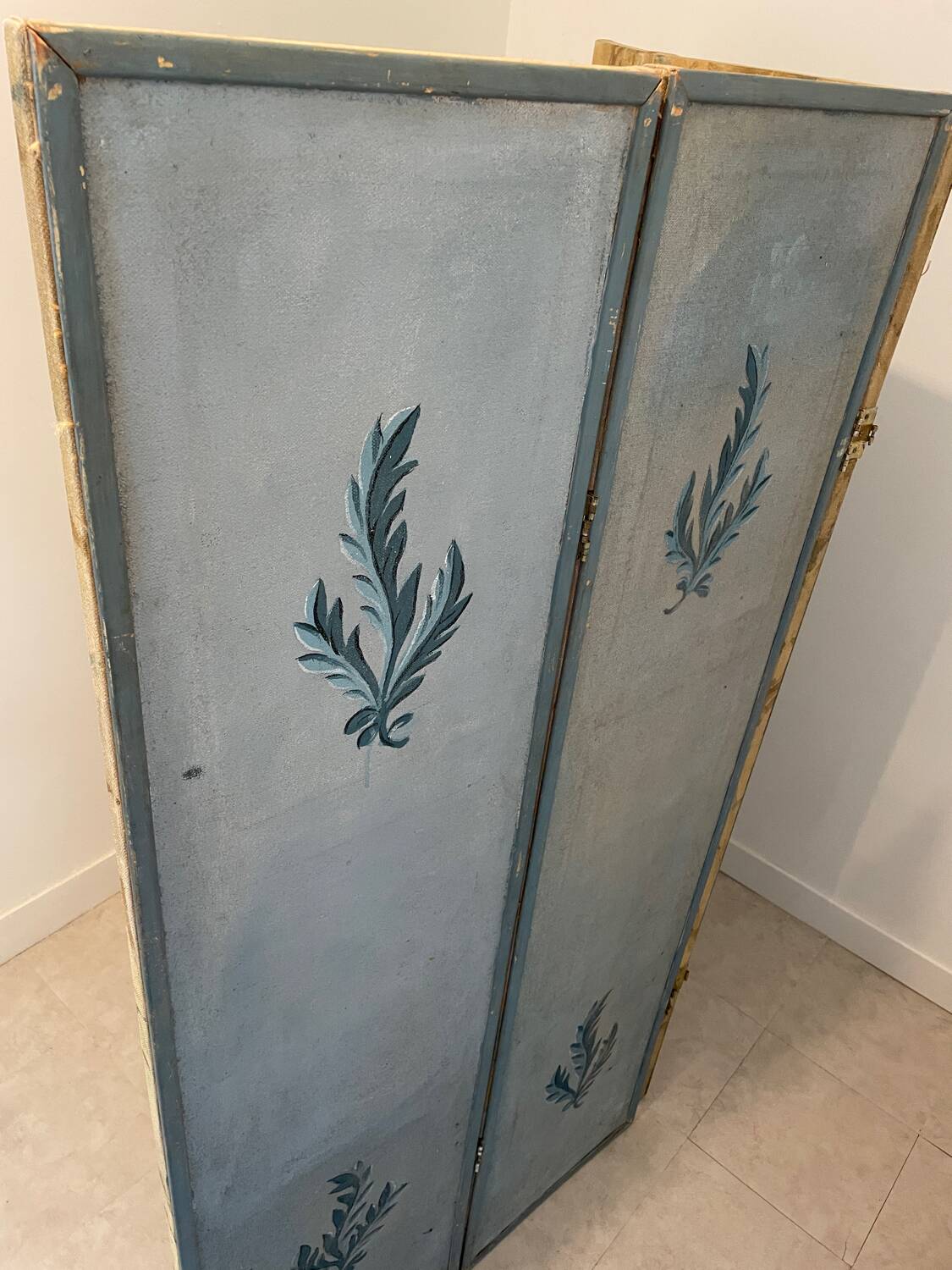 Louis XV style screen - hand painted
