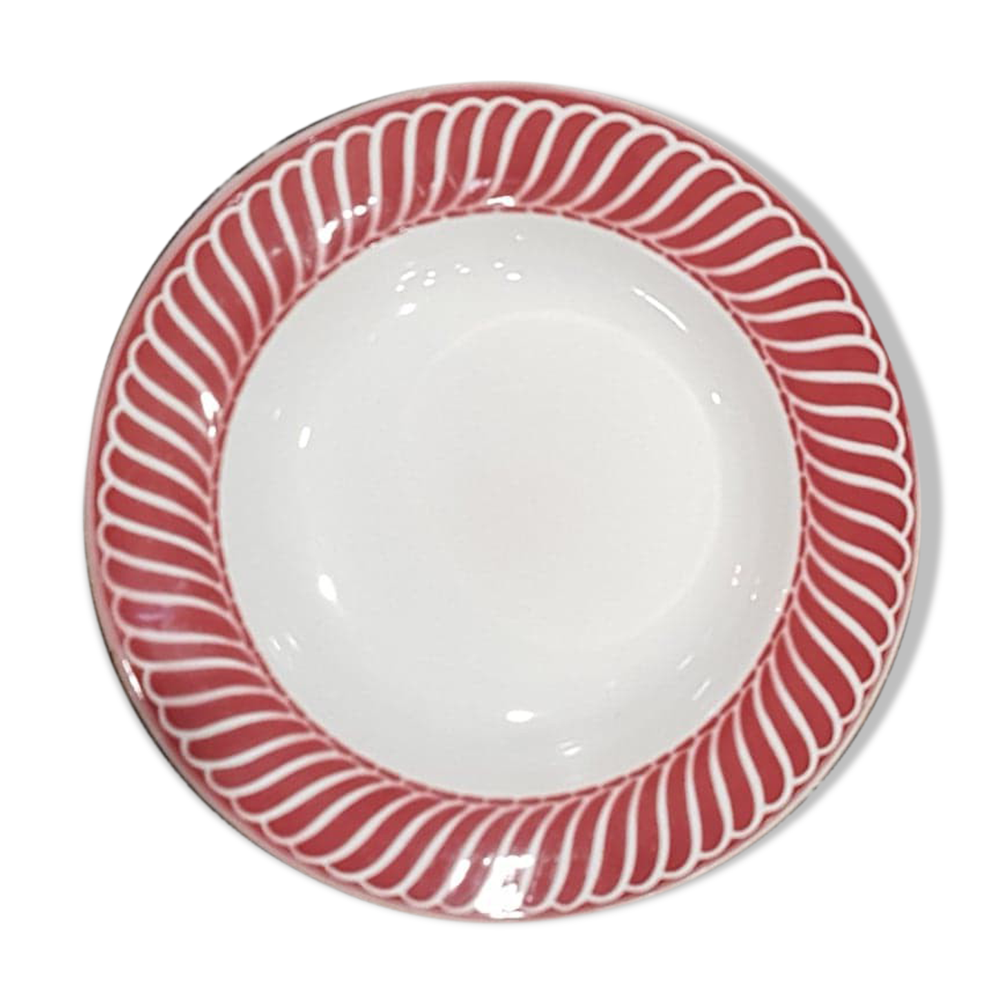 Plate Digoin Sarreguemines model Jacquot red