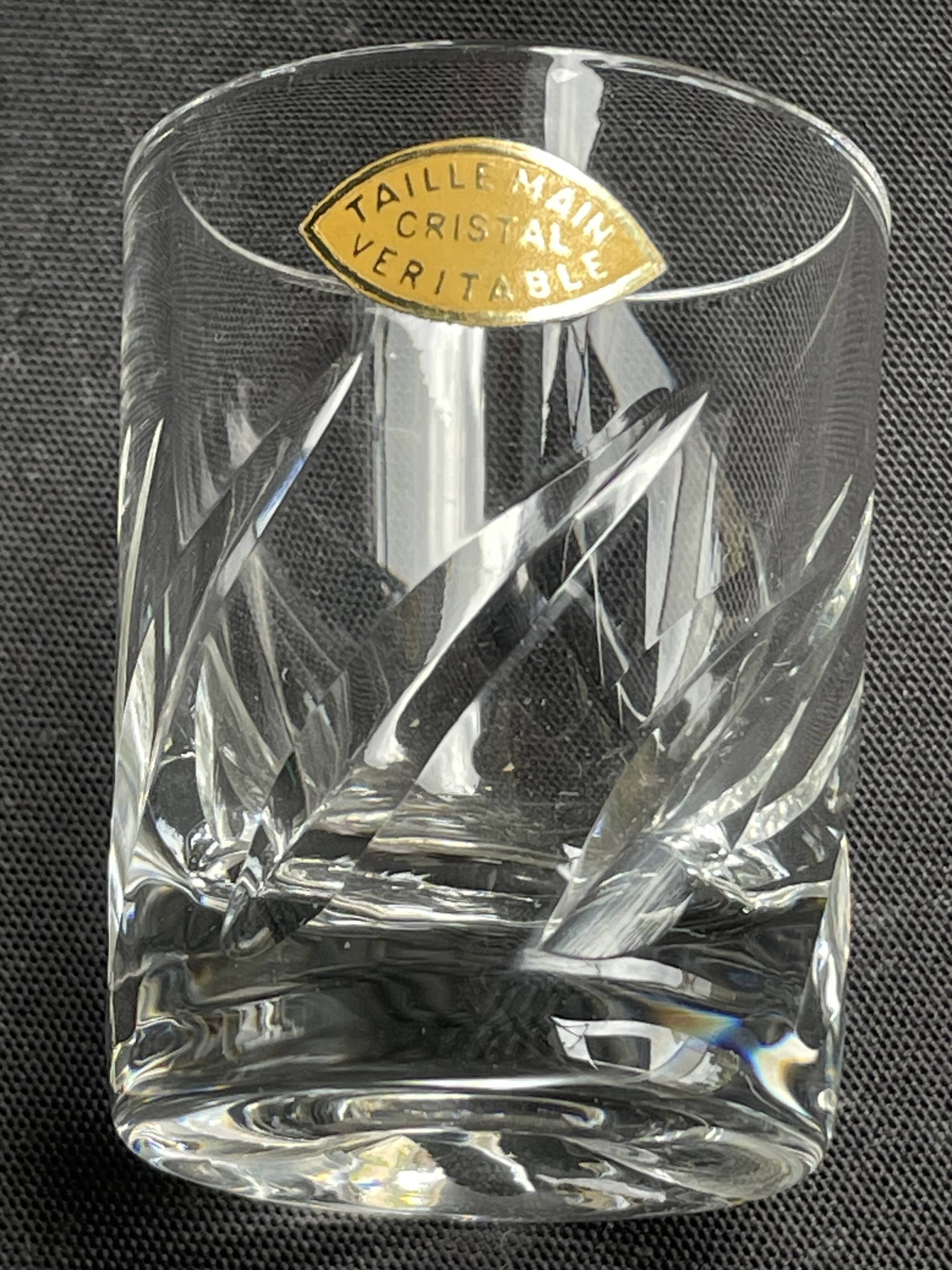 6 hand-cut crystal glasses