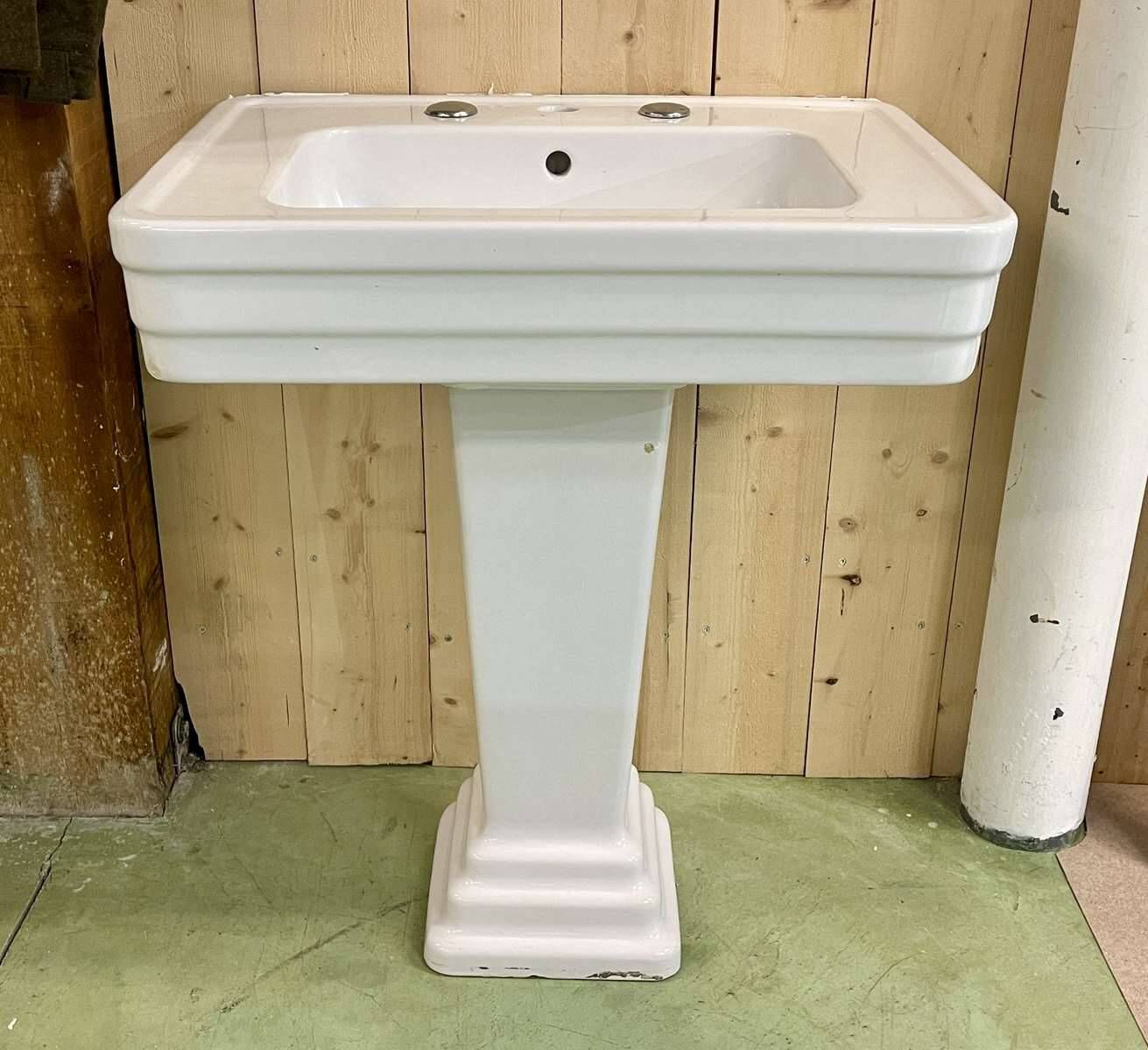 Art deco period washbasin Jacob Delafon 1930 - L=67cm, D=50.5cm, H=80cm.