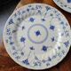6 assiettes plates Queen's England vers 1970