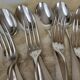 Ménagère 12 couverts en métal argenté 72gr
