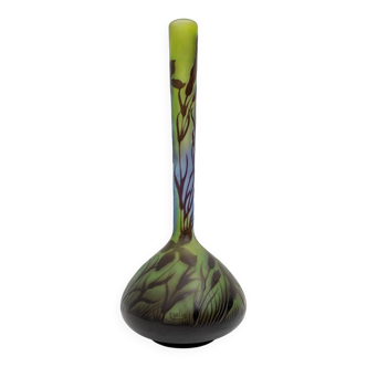 Émile Gallé Art Nouveau Floral Decoration Cameo Bulb Glass Vase, France 900