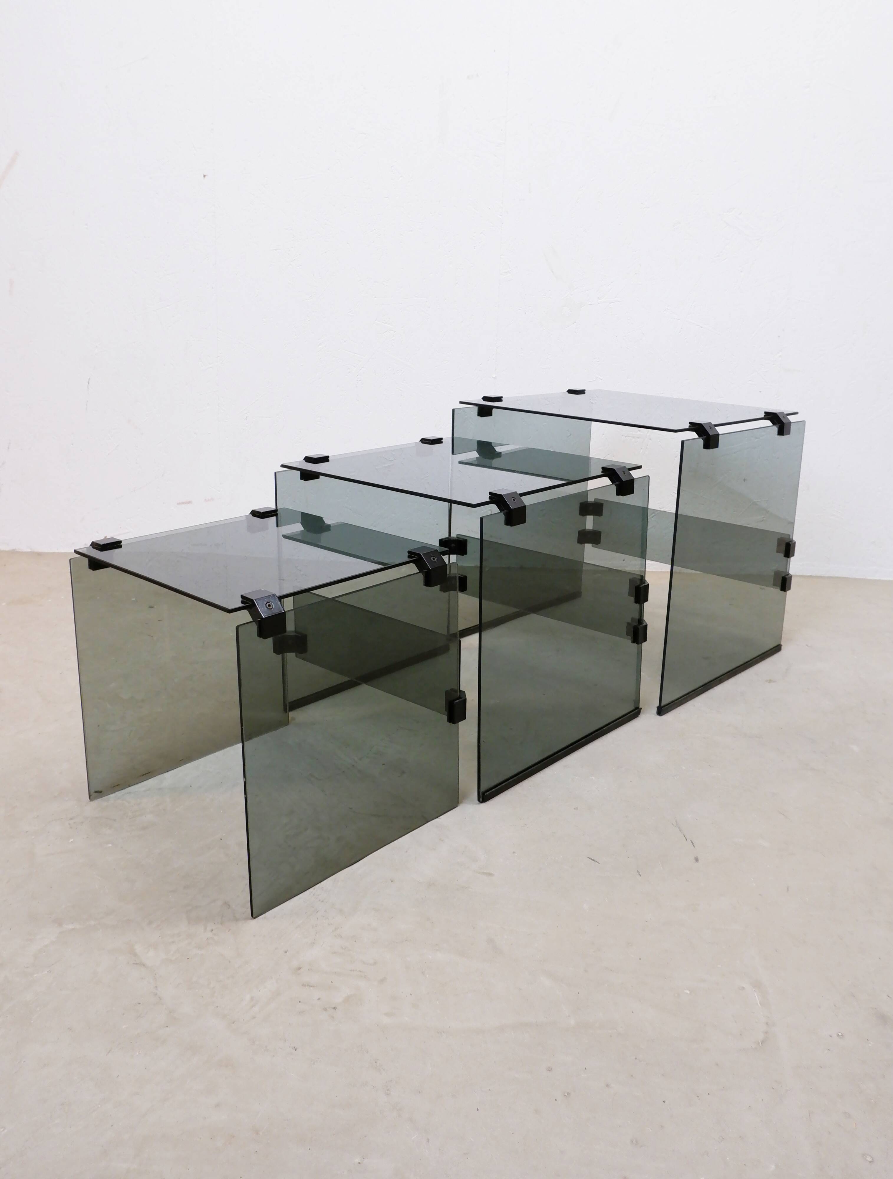 Pieterman Holland Glass-Units nesting tables