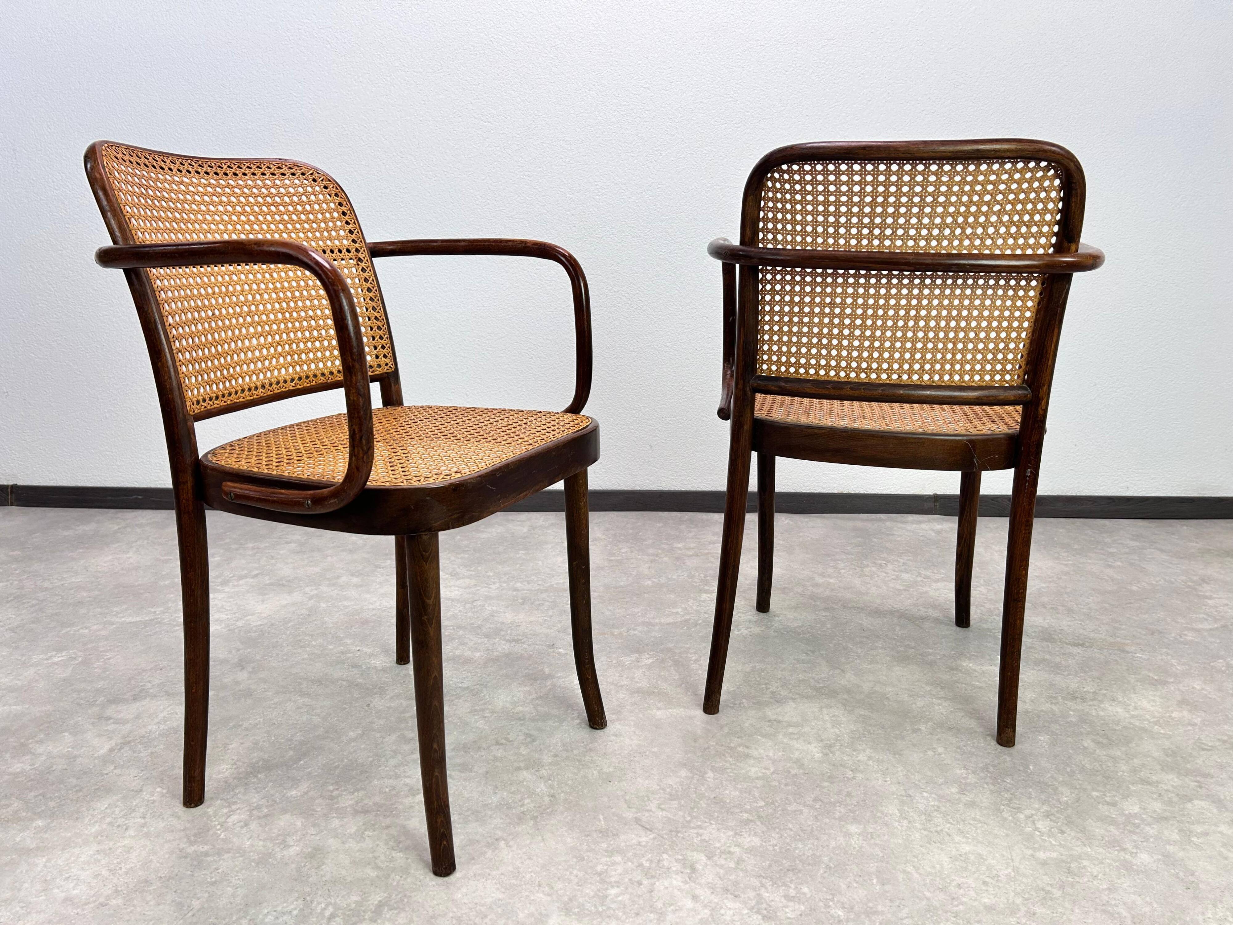 Fauteuil art déco n°811 "Chaise de Prague" par Josef Hoffmann