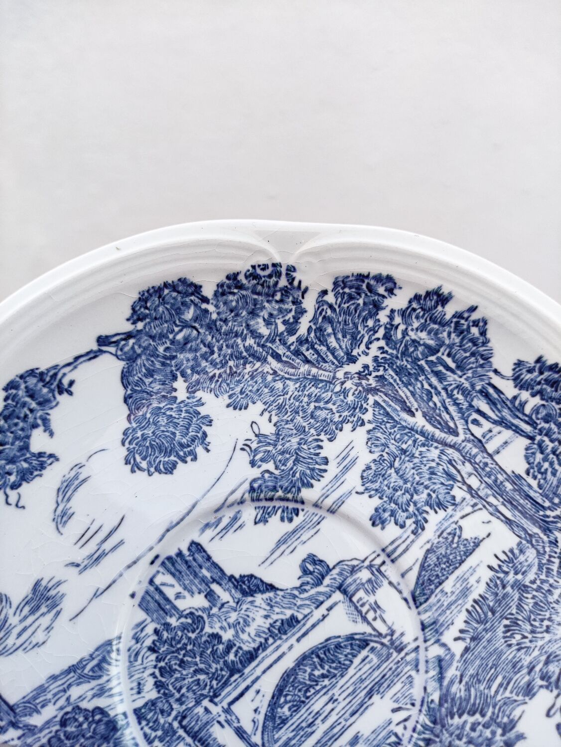 Set of 5 Gien dessert plates