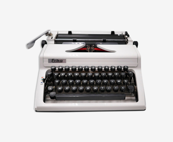 Machine à écrire erika 100 vintage collector révisée avec sa valise cuir