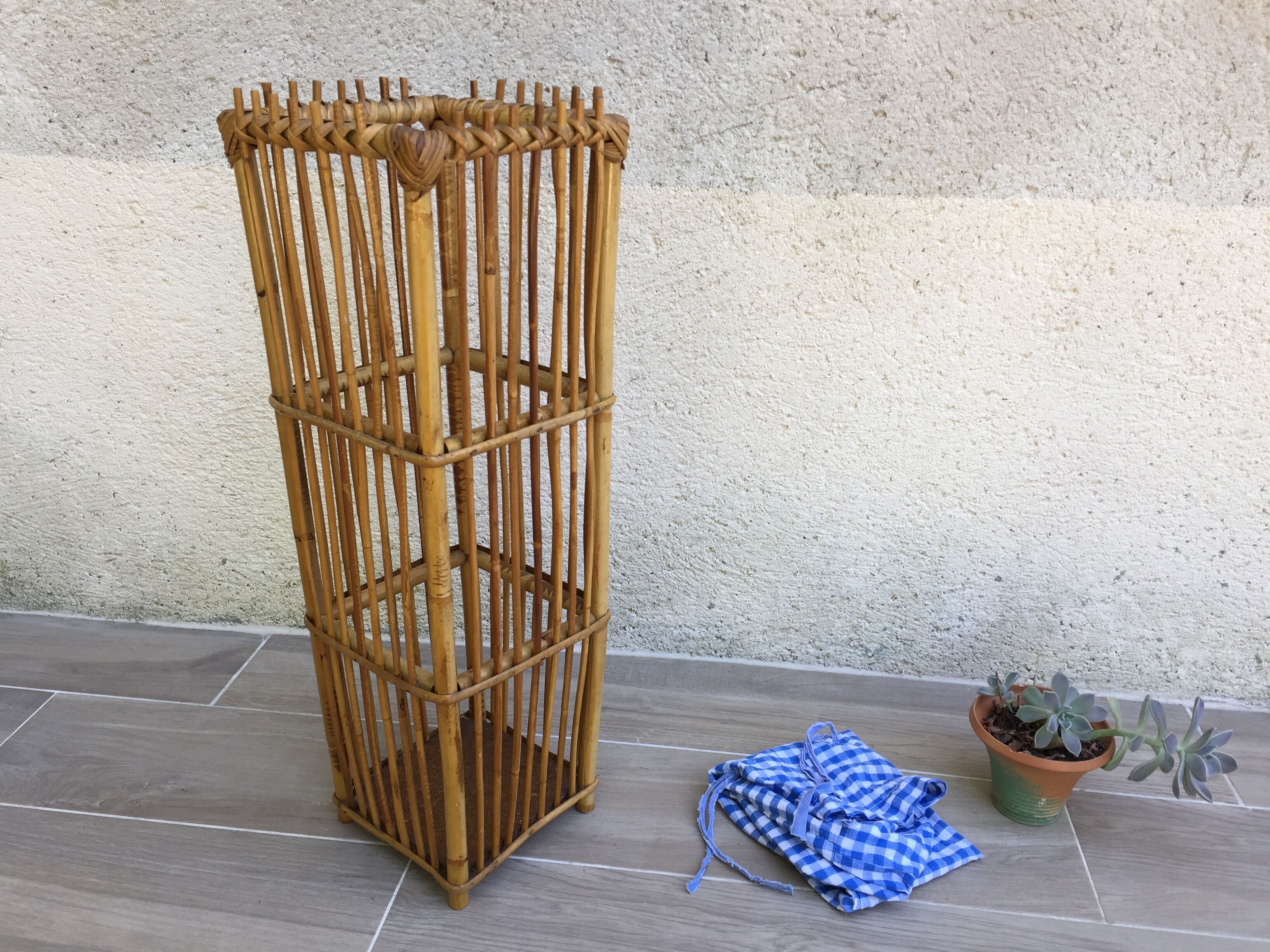 Panier rotin et tissu vishy bleu vintage