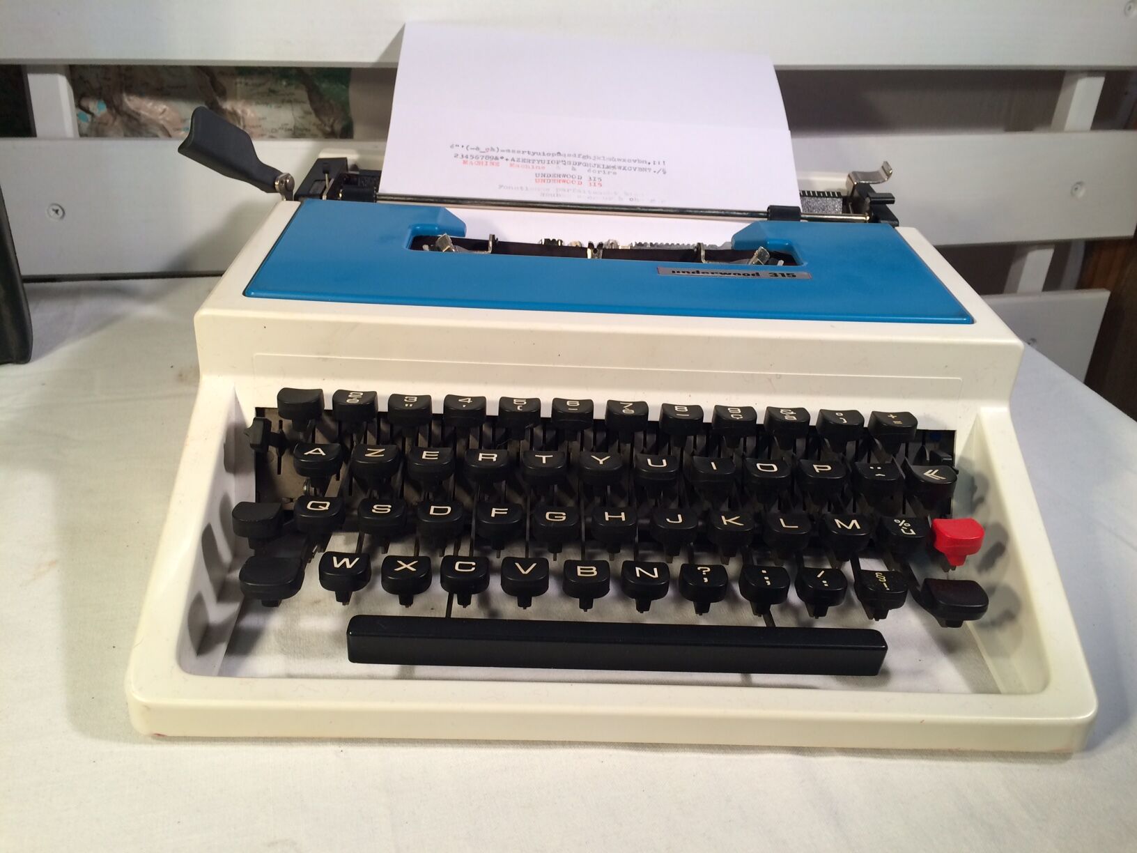 Underwood 315 portable typewriter 70