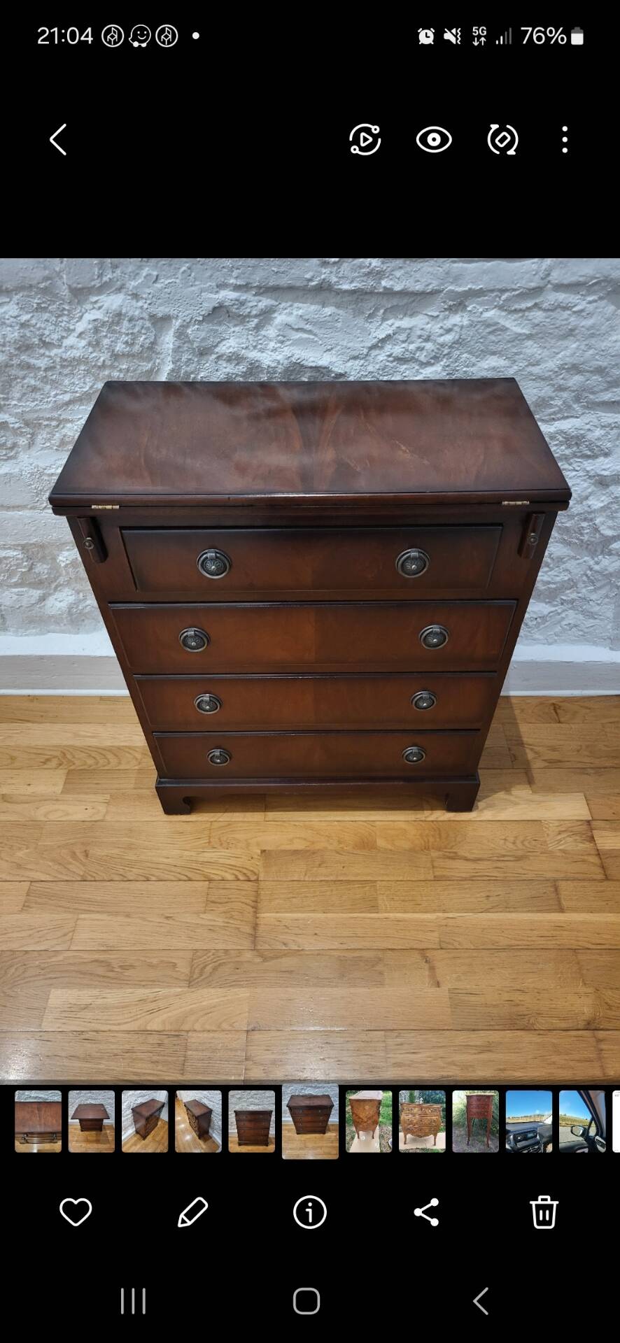 Commode /coffret célibataire acajou style néo géorgien