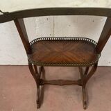 Small kidney table in mahogany and veneer, 19th century