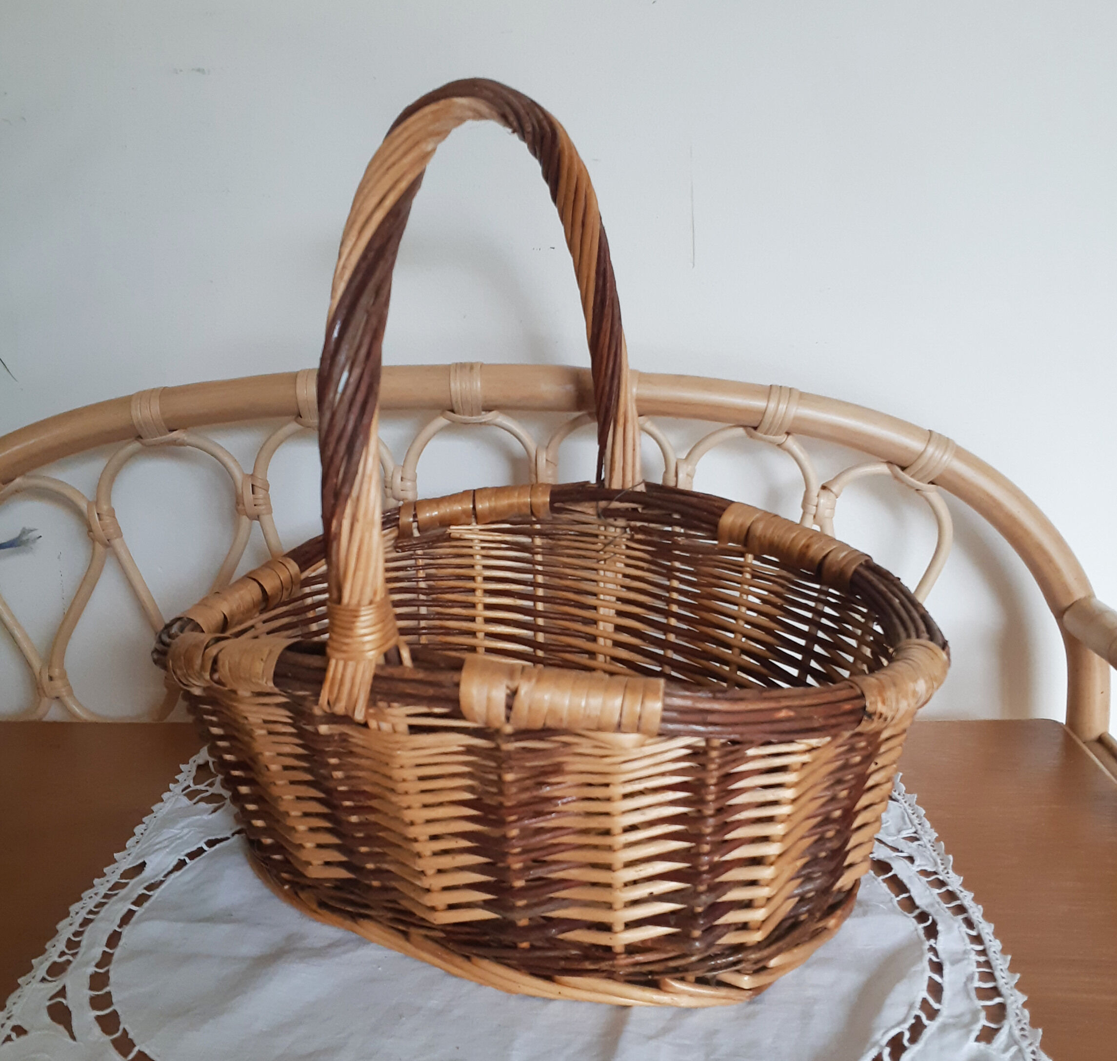Oval rattan basket