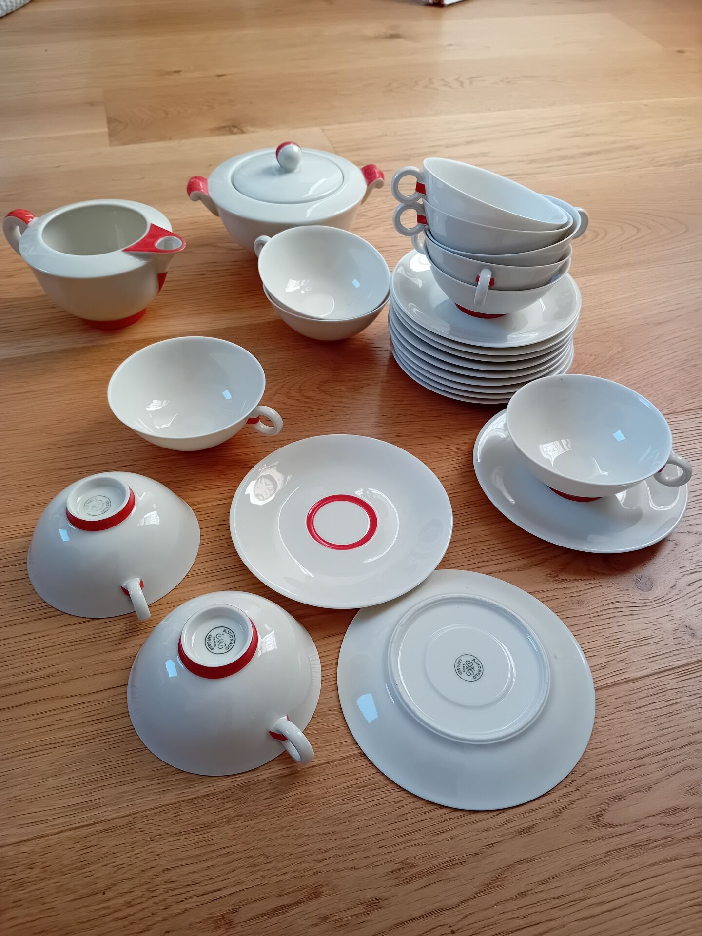 Limoges porcelain tea service A. Vignaud
