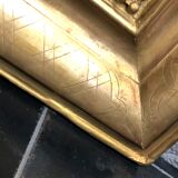 Mirror period 19th gilded with gold leaf 158.5cm / 113cm mercury ice pricked, parquet on the back.