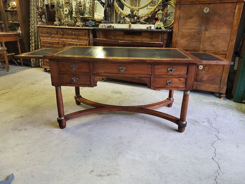 Empire style desk 5 drawers 2 pulls