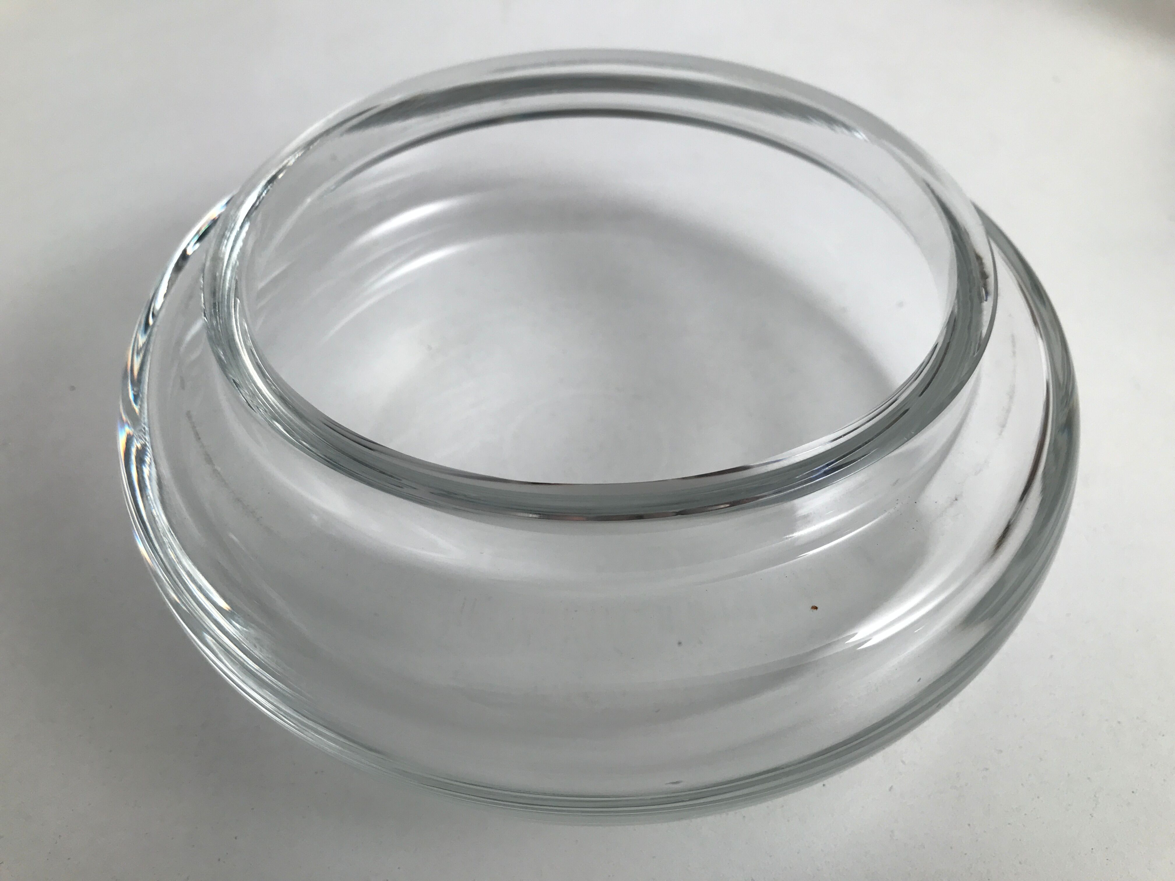 Glass tin lid candy
