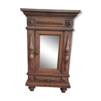 Toilet cabinet