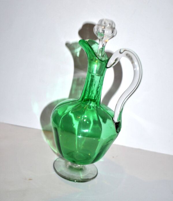 Carafe canette en cristal à côtes vénitiennes couleur vert – pichet à vin ancien