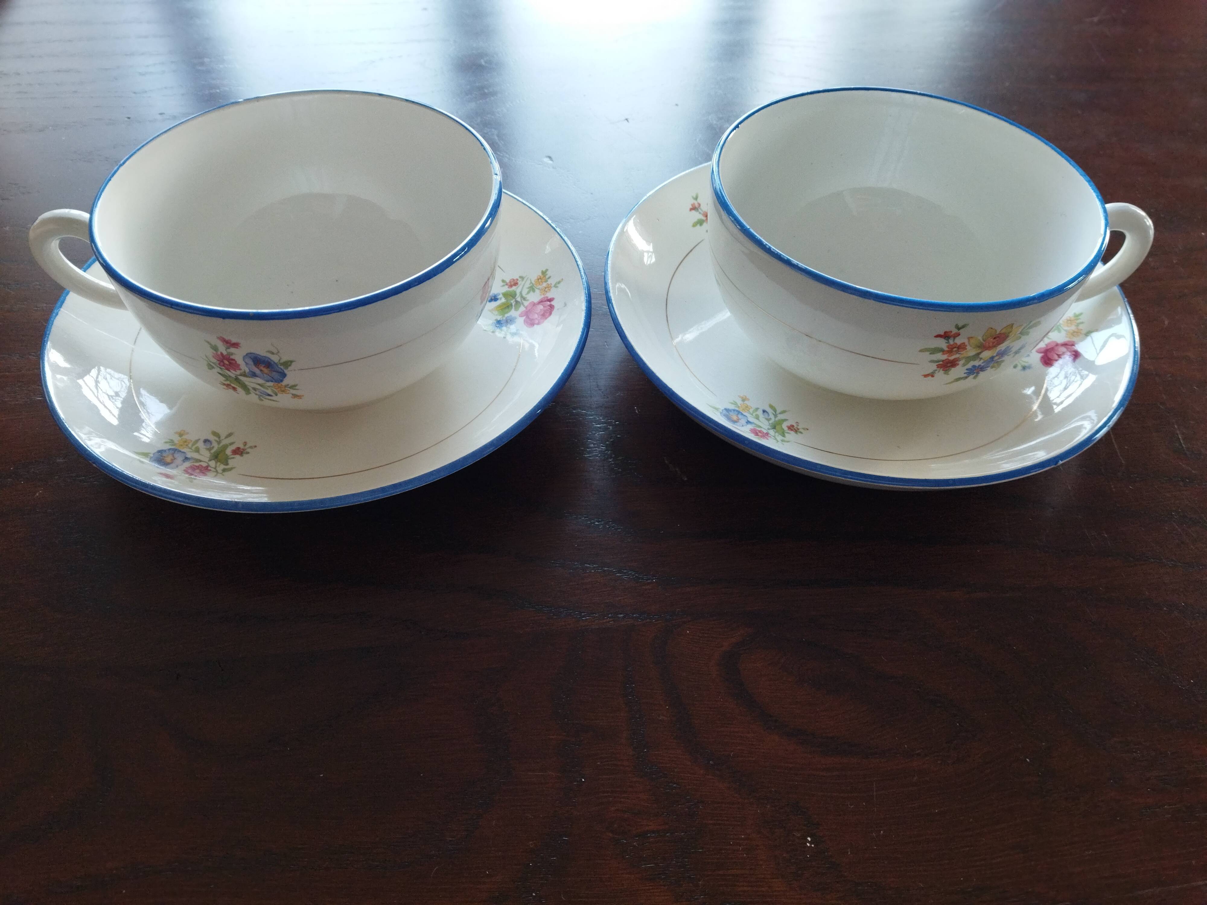 Two Salins earthenware lunch cups