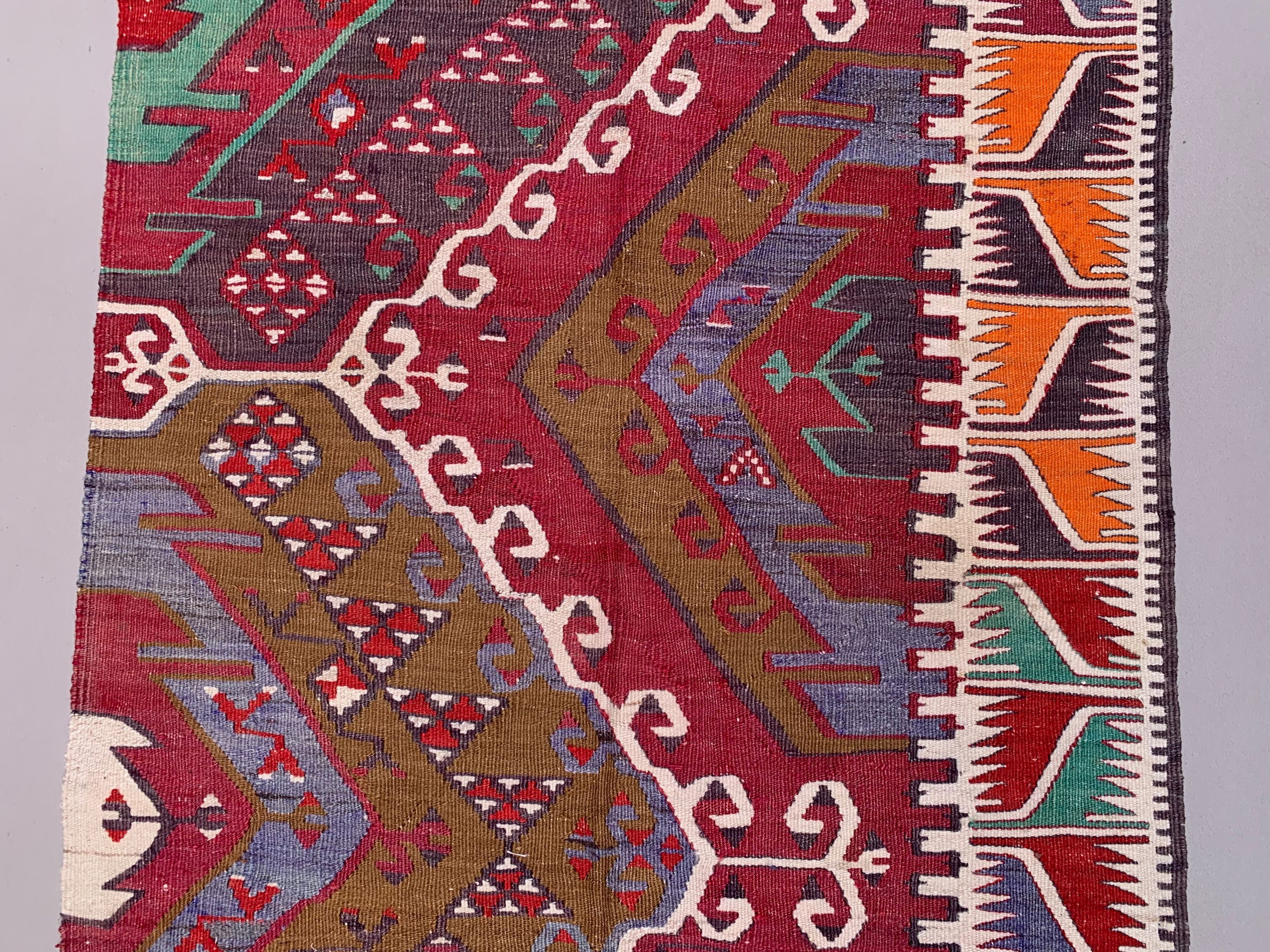 Old Turkish narrow Kilim Runner 324x75 cm shabby chic, vintage kelim