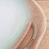 2 blue stoneware dishes