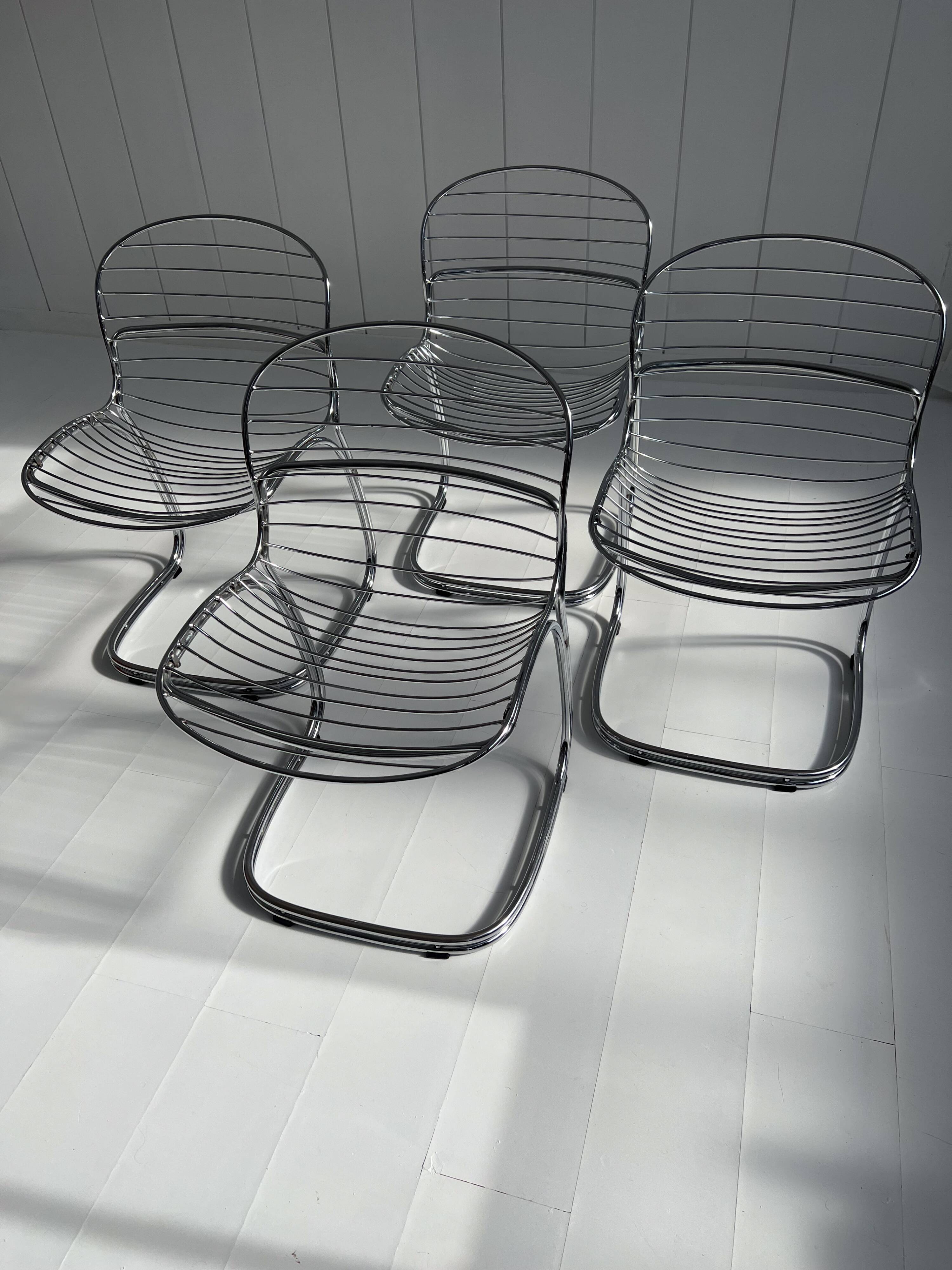 Set de 4 chaises "Sabrina" par Gastone Rinaldi