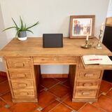 Bureau de maître d'école américain