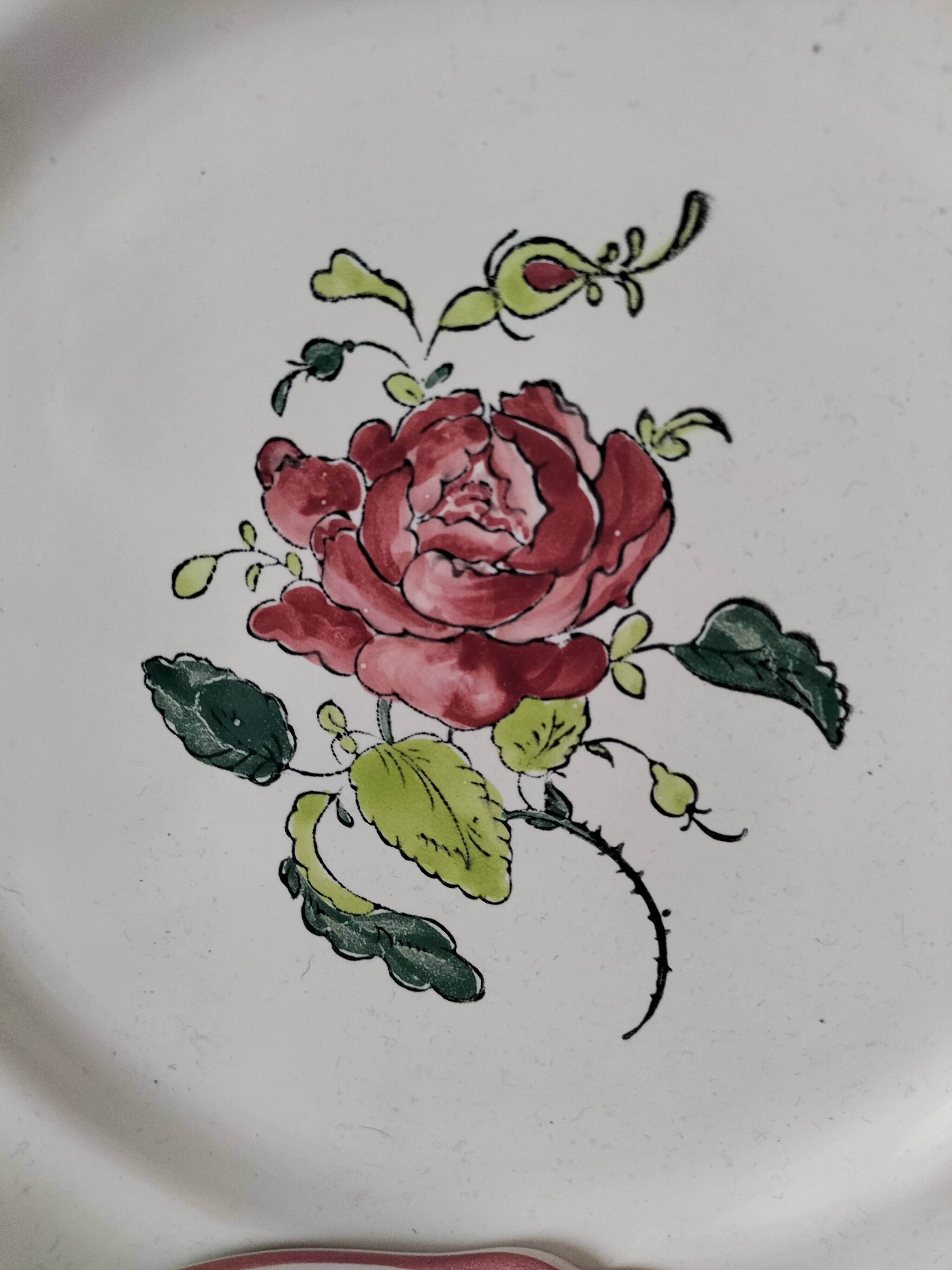 Pair of hand-painted antique plates – antique rose motif
