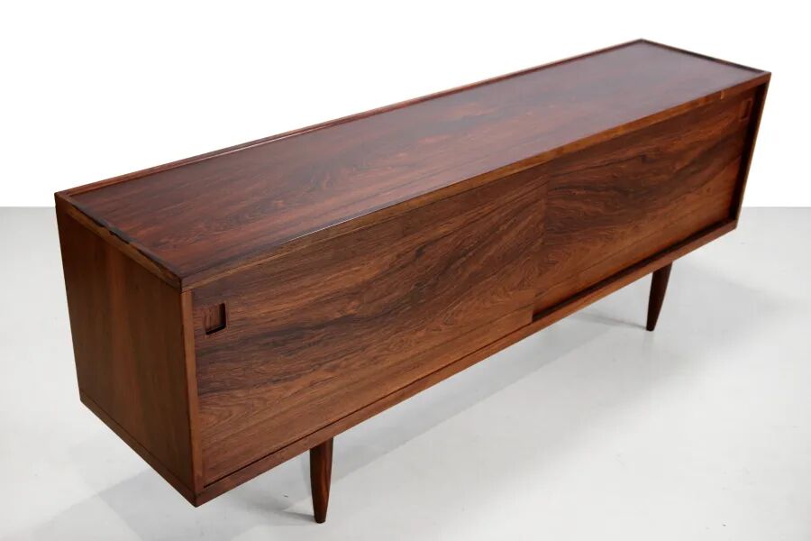 Enfilade Niels Otto Moller en palissandre modèle 20, années 1960.