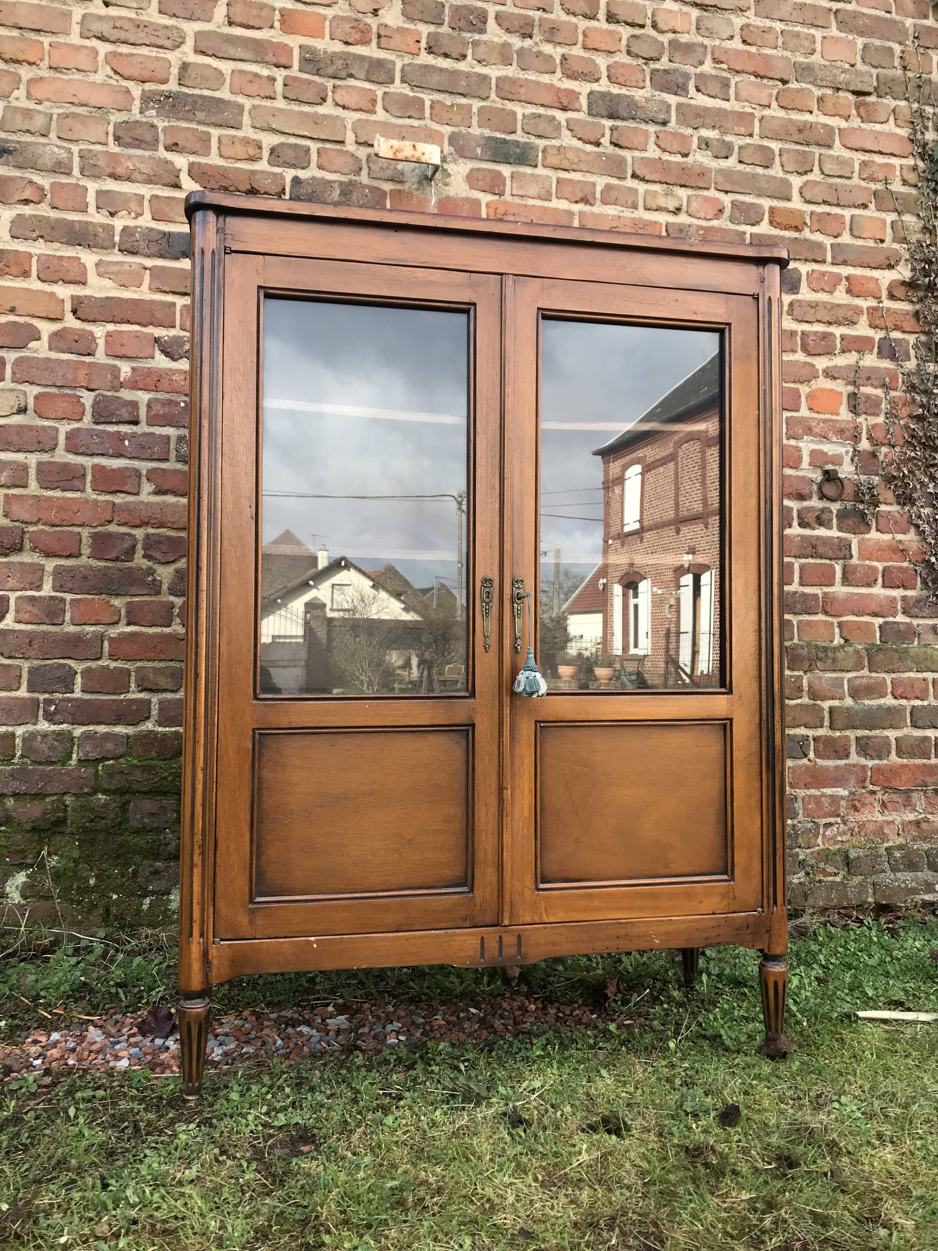 Louis XV style mahogany showcase