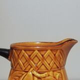 Pitcher 1 liter in slip Vallauris
