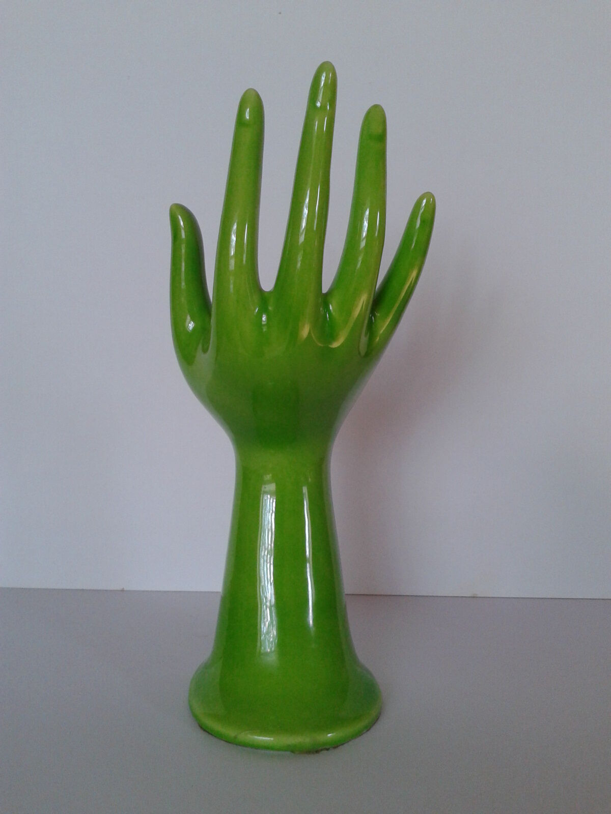 Ceramic hand 70s