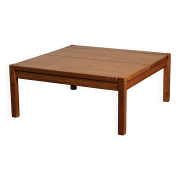 “Hongisto” pine coffee table by Ilmari Tapiovaara for Laukaan Puu, Finland, 1960s