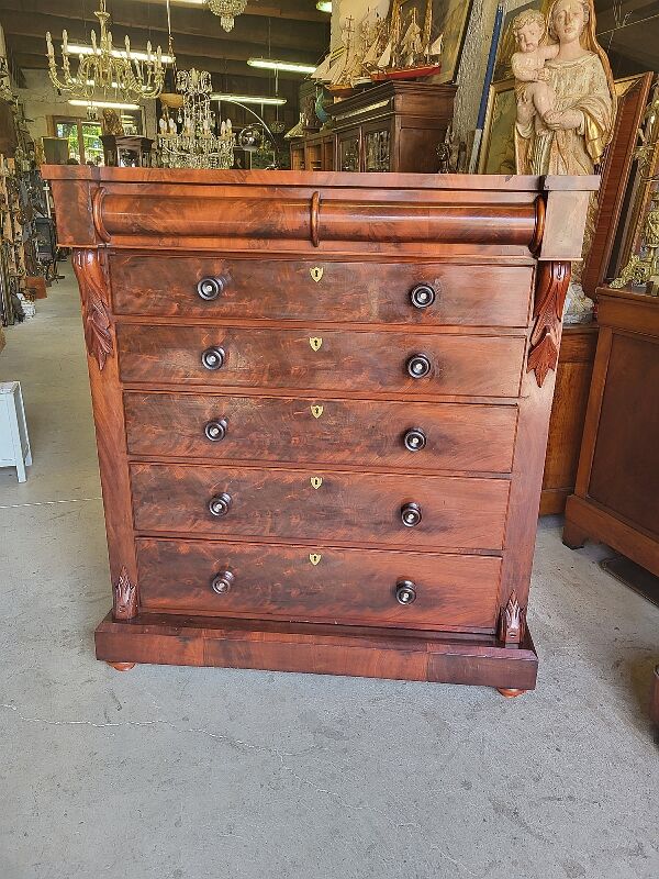English style mahogany chest of drawers with 6 drawers