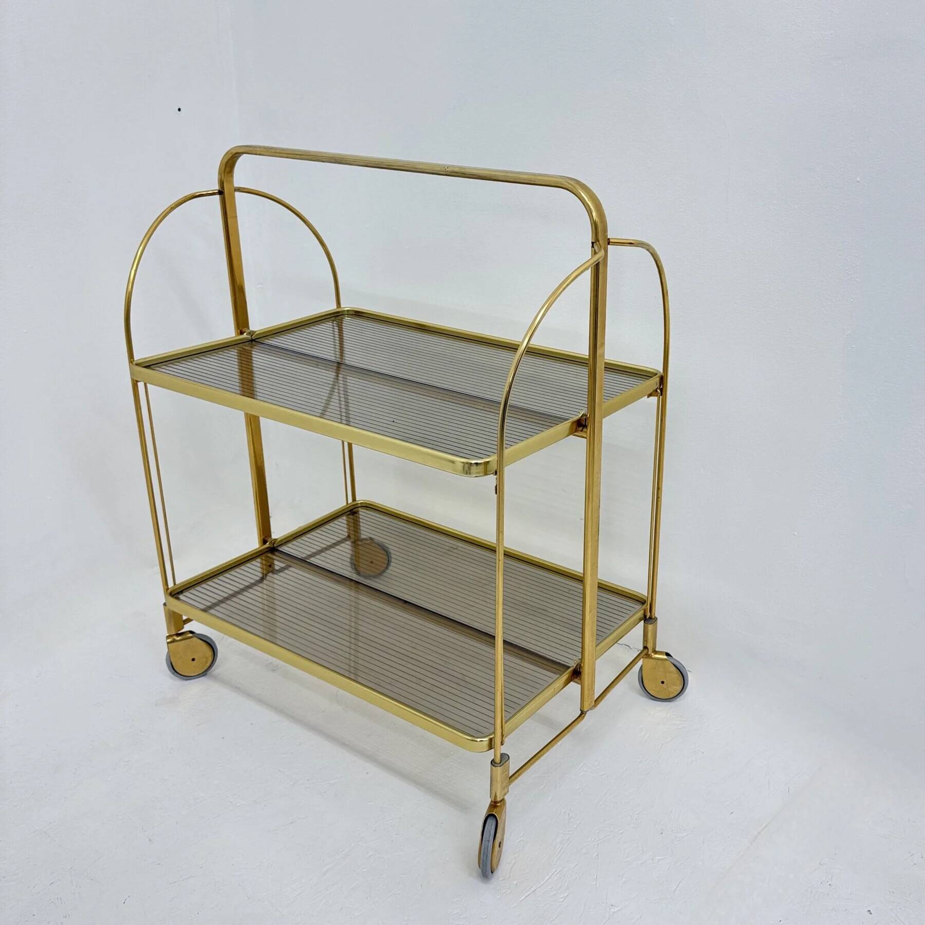 Mid-century modern folding bar cart in brass and ribbed acrylic glass, 1970s