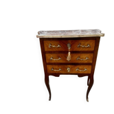 Charming small chest of drawers in precious wood marquetry.
