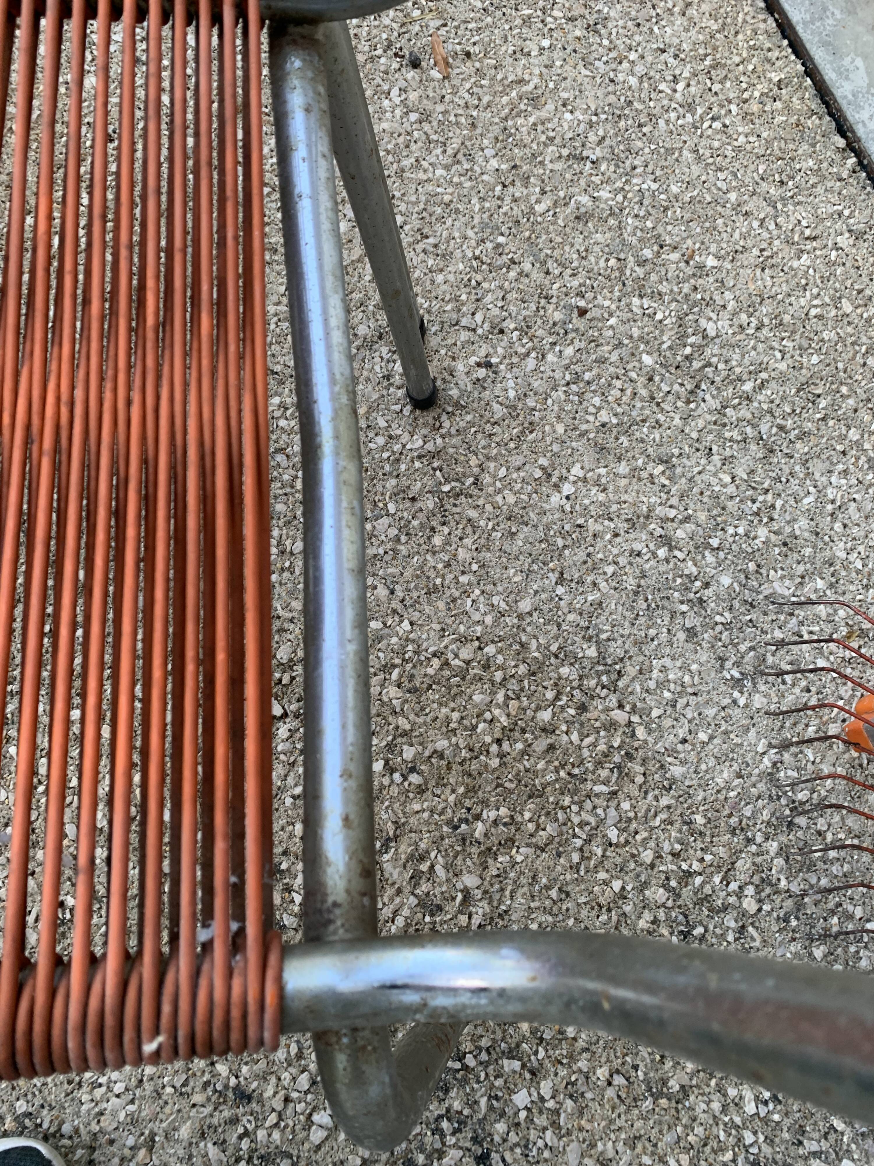 Suite de 3 chaises scoubidou (années 70)