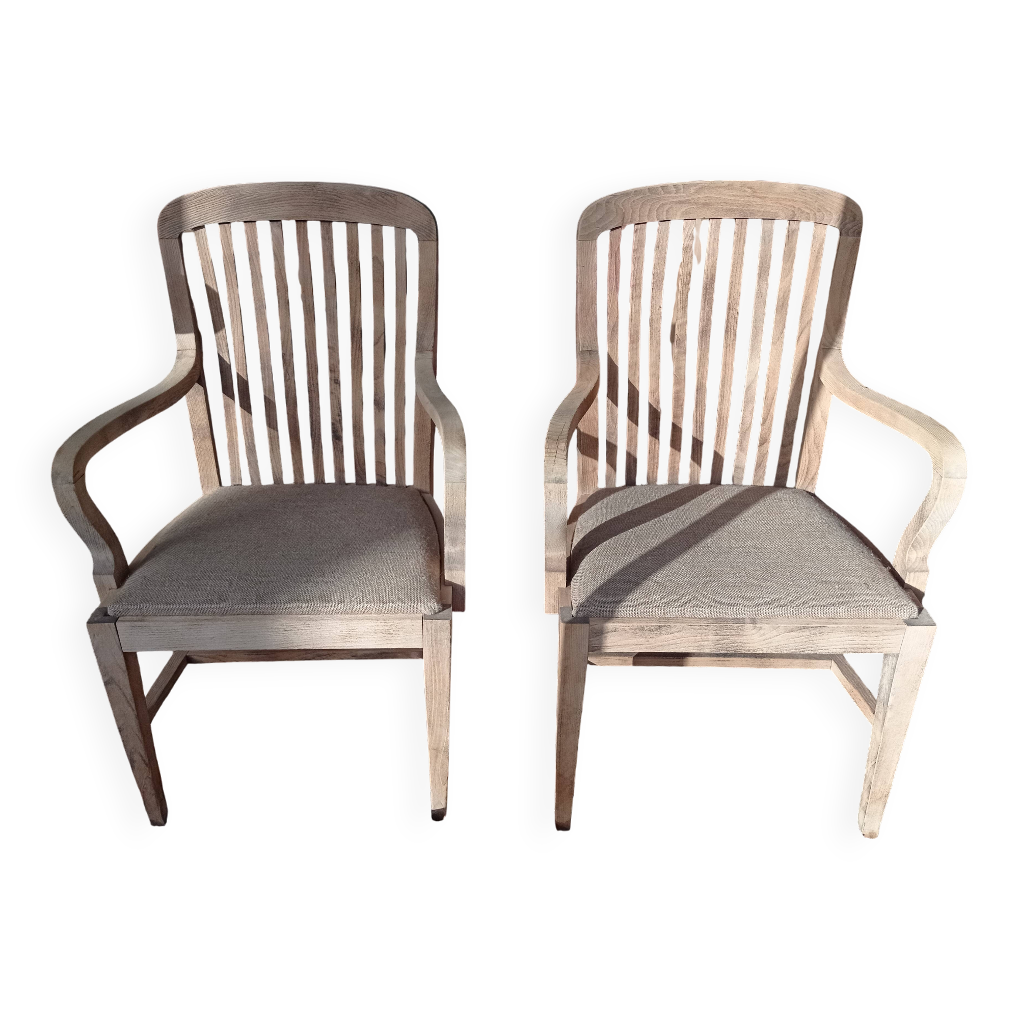 Paire de fauteuils en chêne et tissu lin