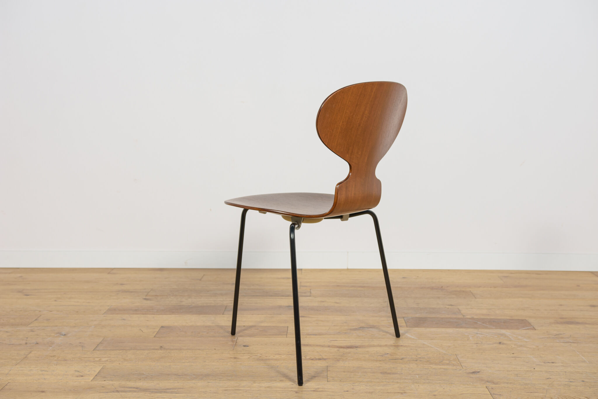Modèle de chaise Ant 3101 en teck par Arne Jacobsen pour Fritz Hansen, Danemark, années 1970.