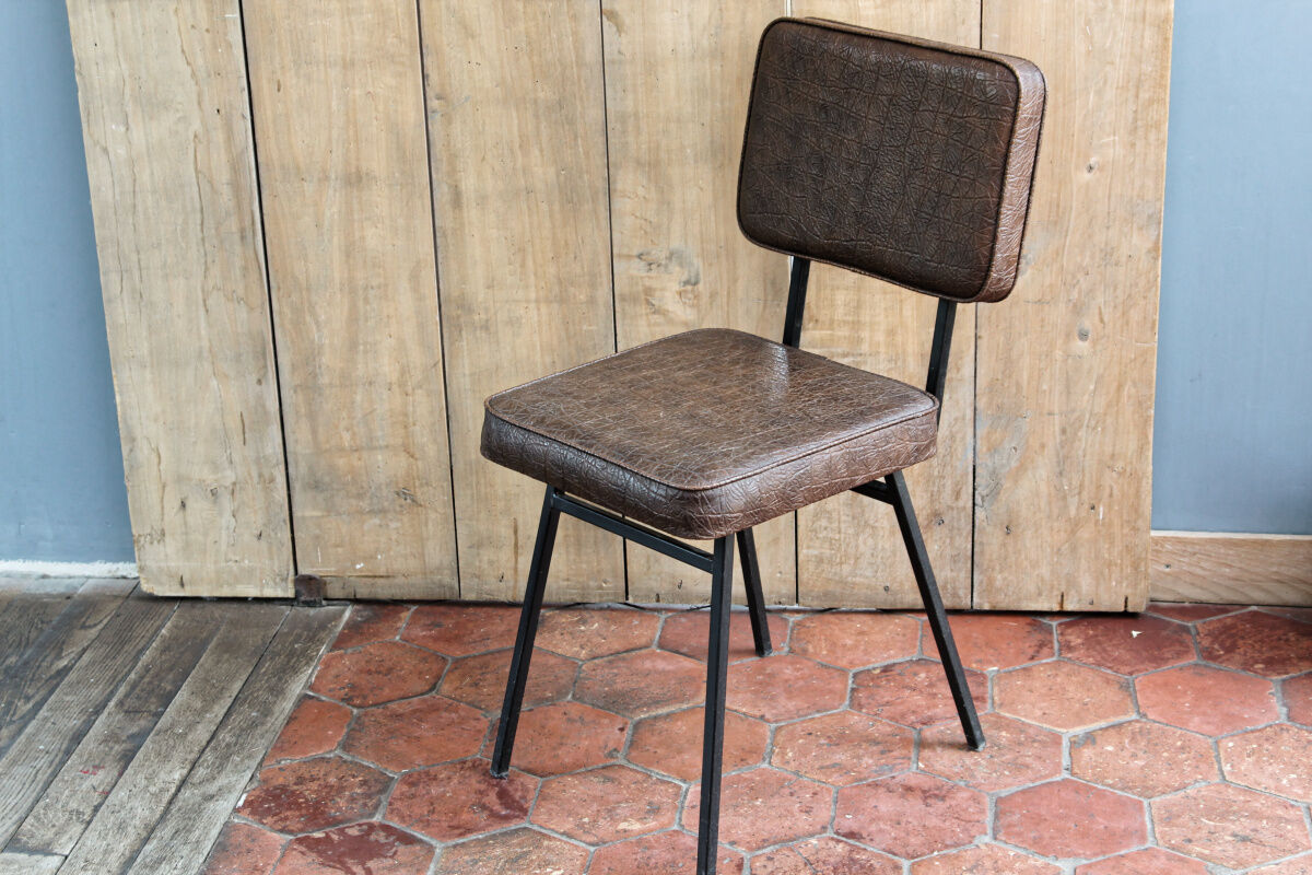 Vintage leather-like chair