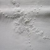 Old embroidered tablecloth: 130x130cm
