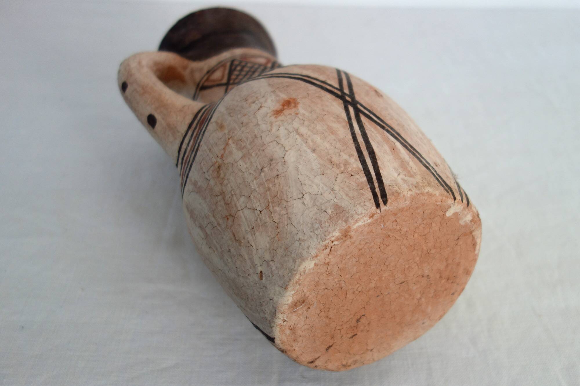 Ancient terracotta jar from the Rif (Morocco) H30cm