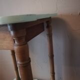 Bedside table