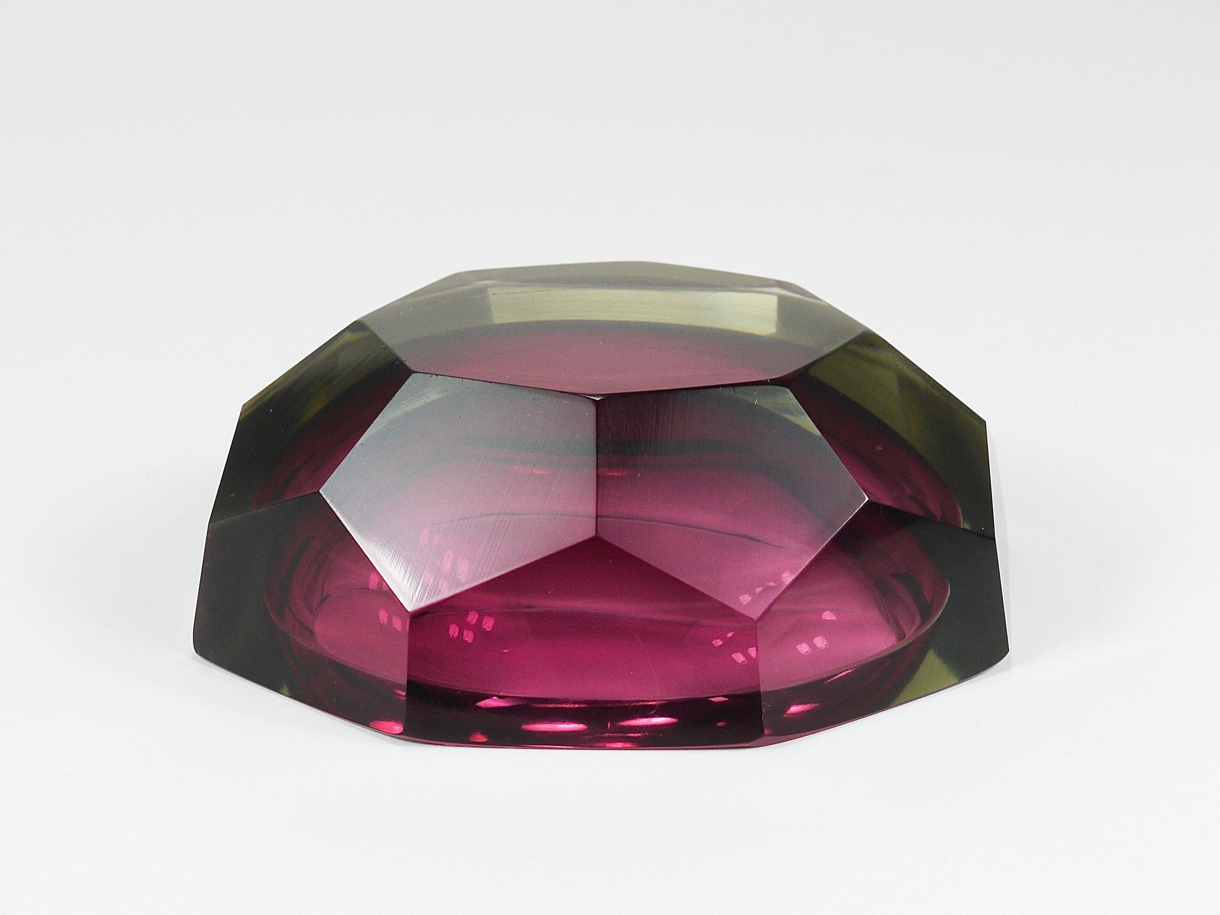 Flavio Poli Sommerso Caviar Murano Glass Bol Diamant par Seguso, Italie, années 1960