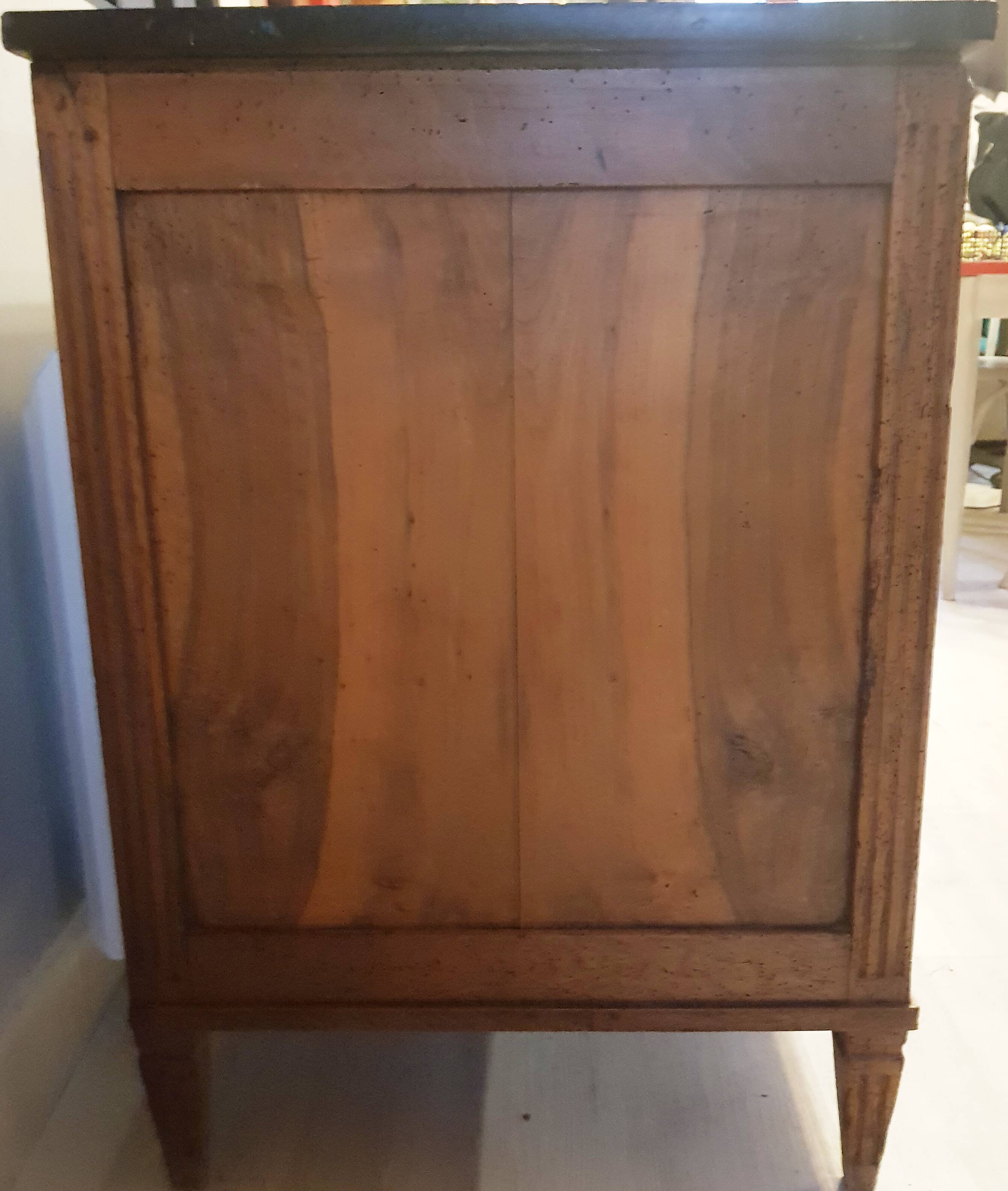 Commode ancienne grande capacité - plateau en granit