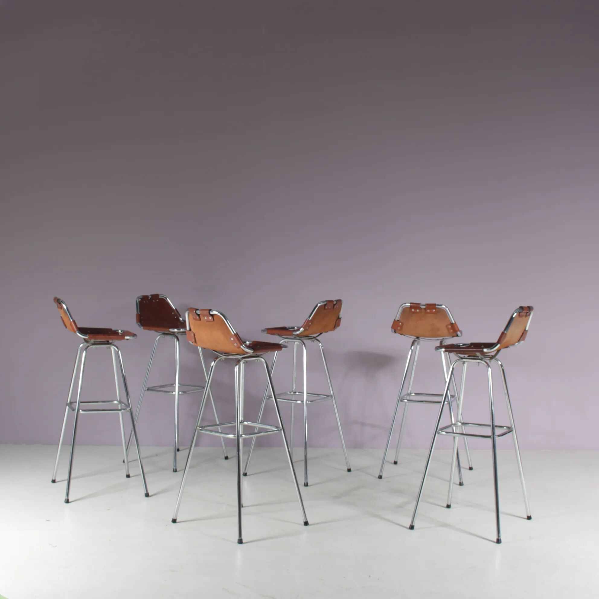 Tabourets « Les Arcs » de Charlotte Perriand, par Dal Vera, Italie, 1960