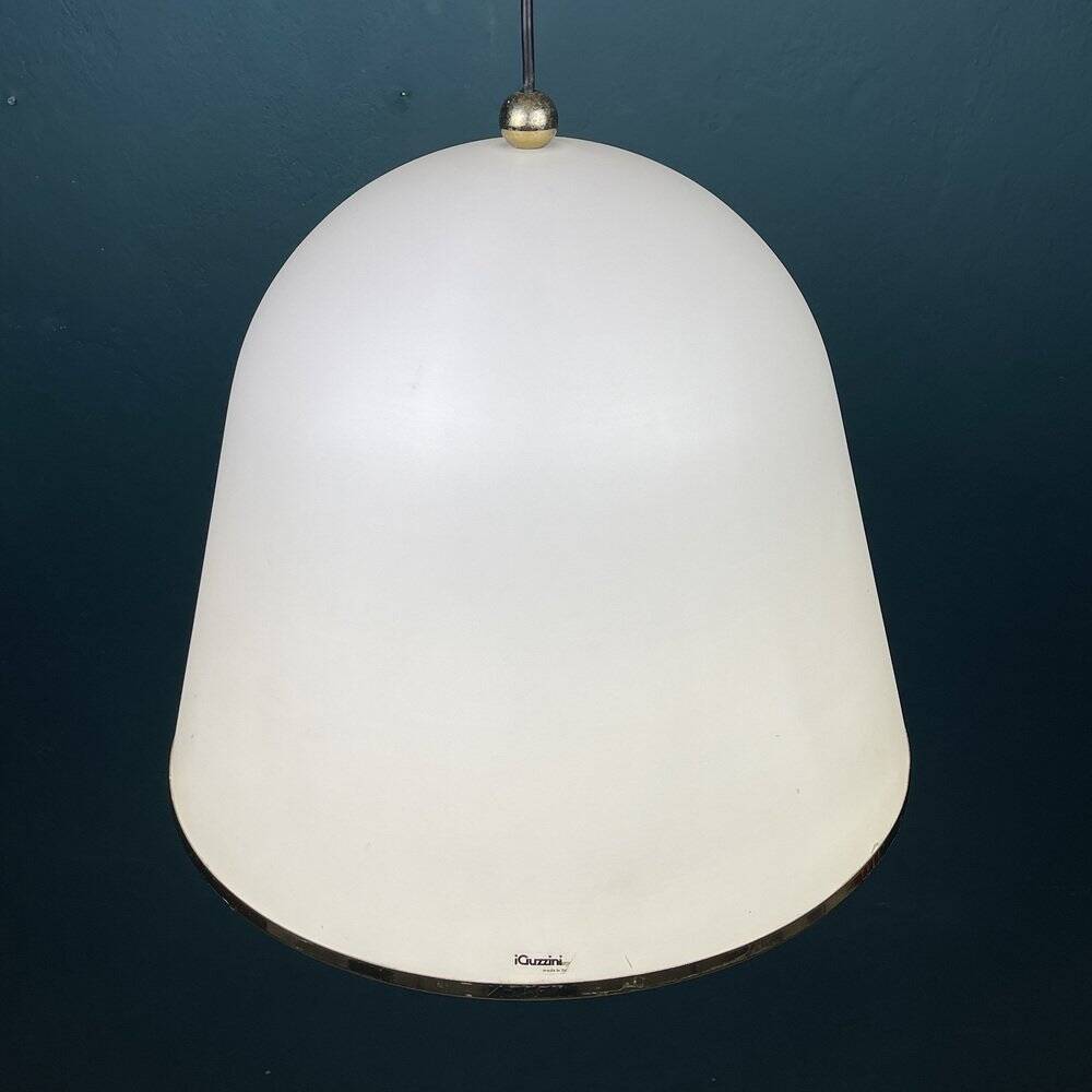 White Italian suspension lamp Kuala by Franco Bresciani for Guzzini Italy, 1970s.