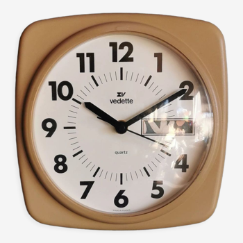 Vintage clock square silent wall clock "Mocha Spotlight"