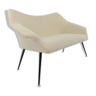 Bench 2 places shell cream